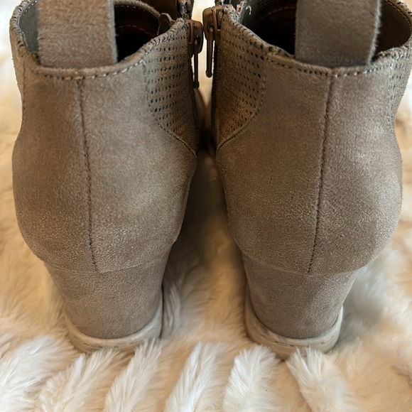 Side zip booties - Picture 4 of 6